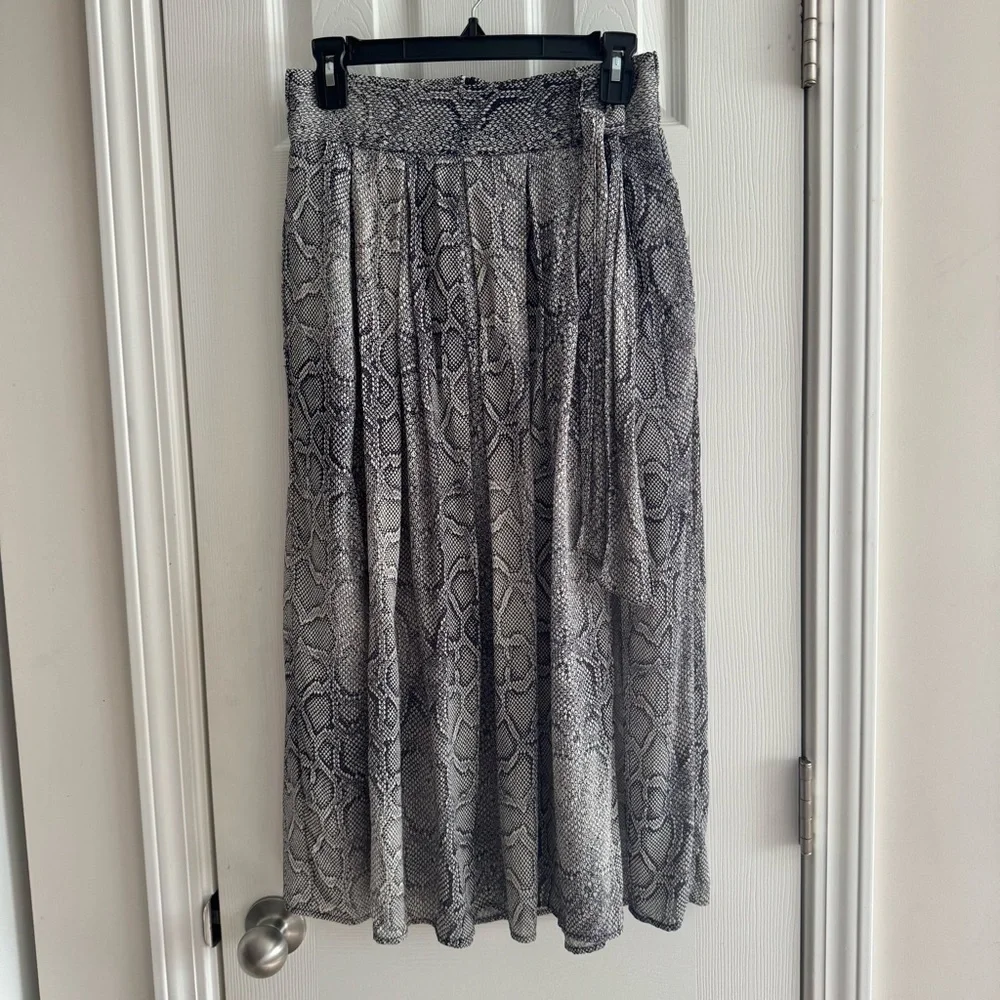 Anthropologie Gray Snakeprint Midi Skirt